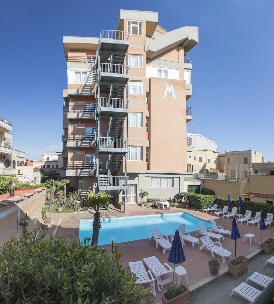 Hotel Villa Margherita Ladispoli Exterior foto